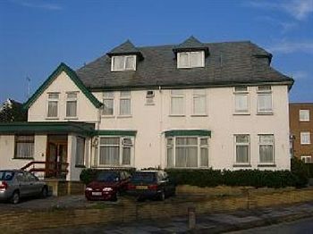 OYO Central Hotel Golders Green
